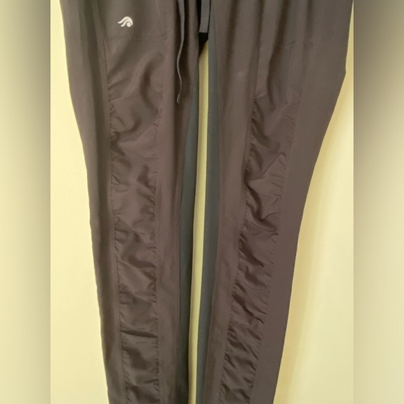 Ideology Exercise Pants XS - Picture 4 of 5